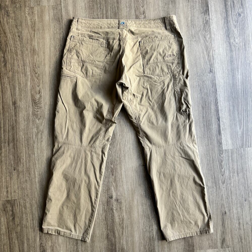 Kuhl Revolvr Men's Khaki Pants 40x32 - Picture 2 of 11